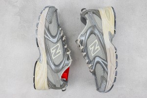 New Balance 530 Sneakers NBS53010006