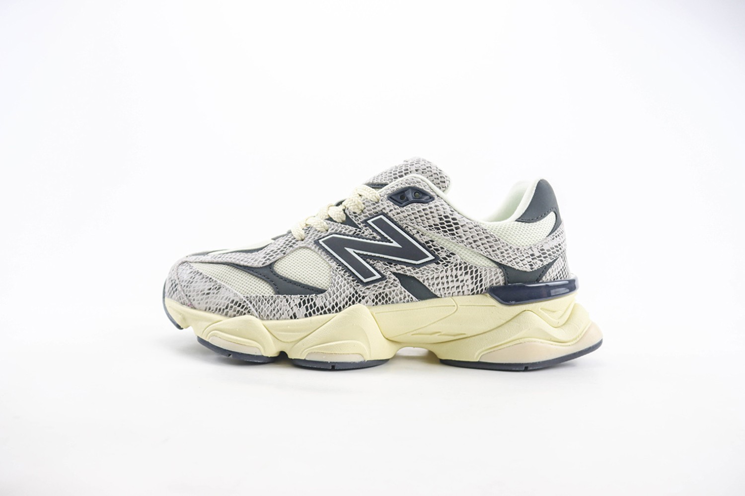 New Balance Casual Comfort 9060 shoe NB906000136