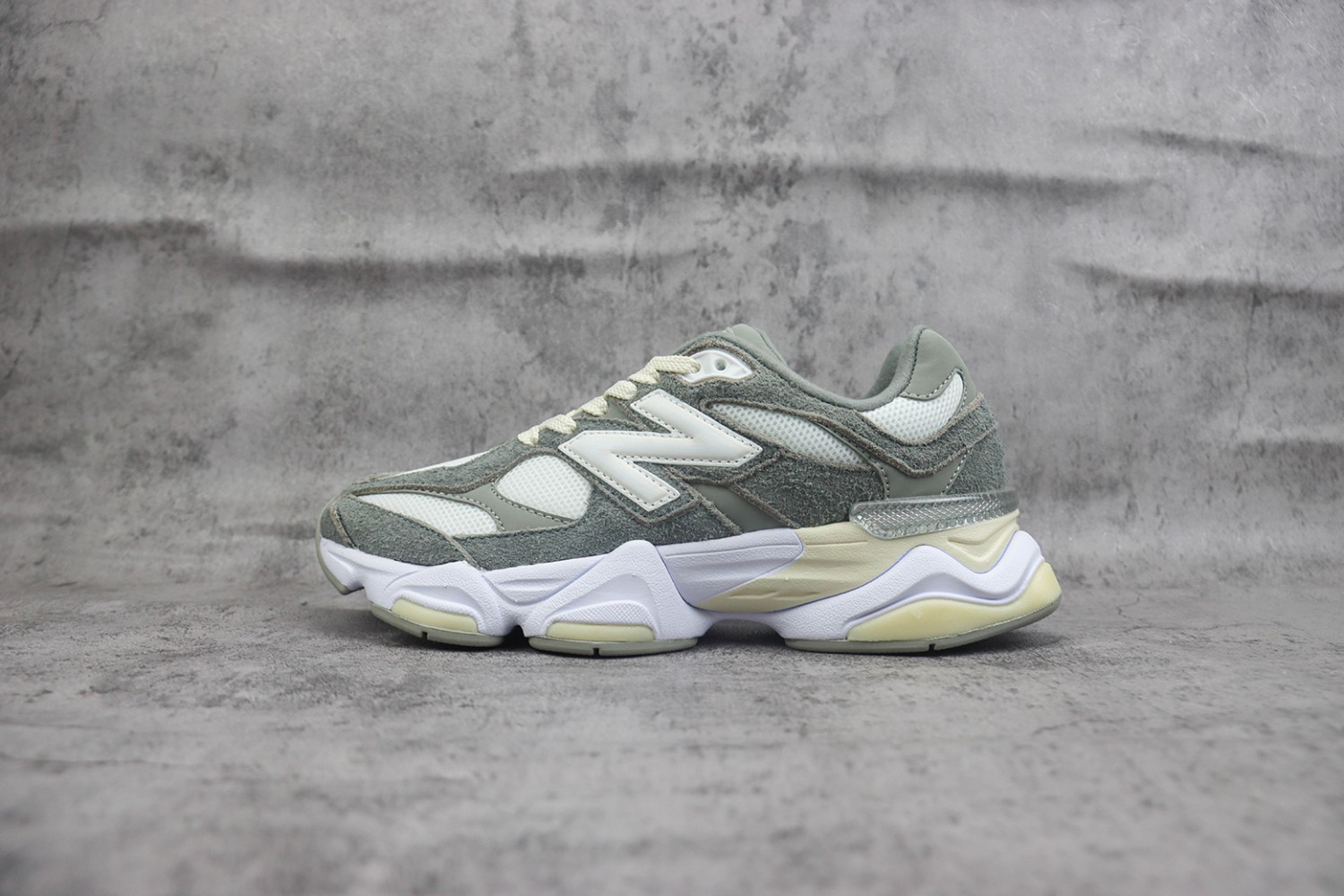 New Balance Casual Comfort 9060 shoe NB906000179