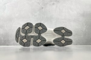 New Balance Casual Comfort 9060 shoe NB9060006