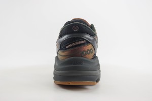 New Balance M1000 shoes NBM1000019