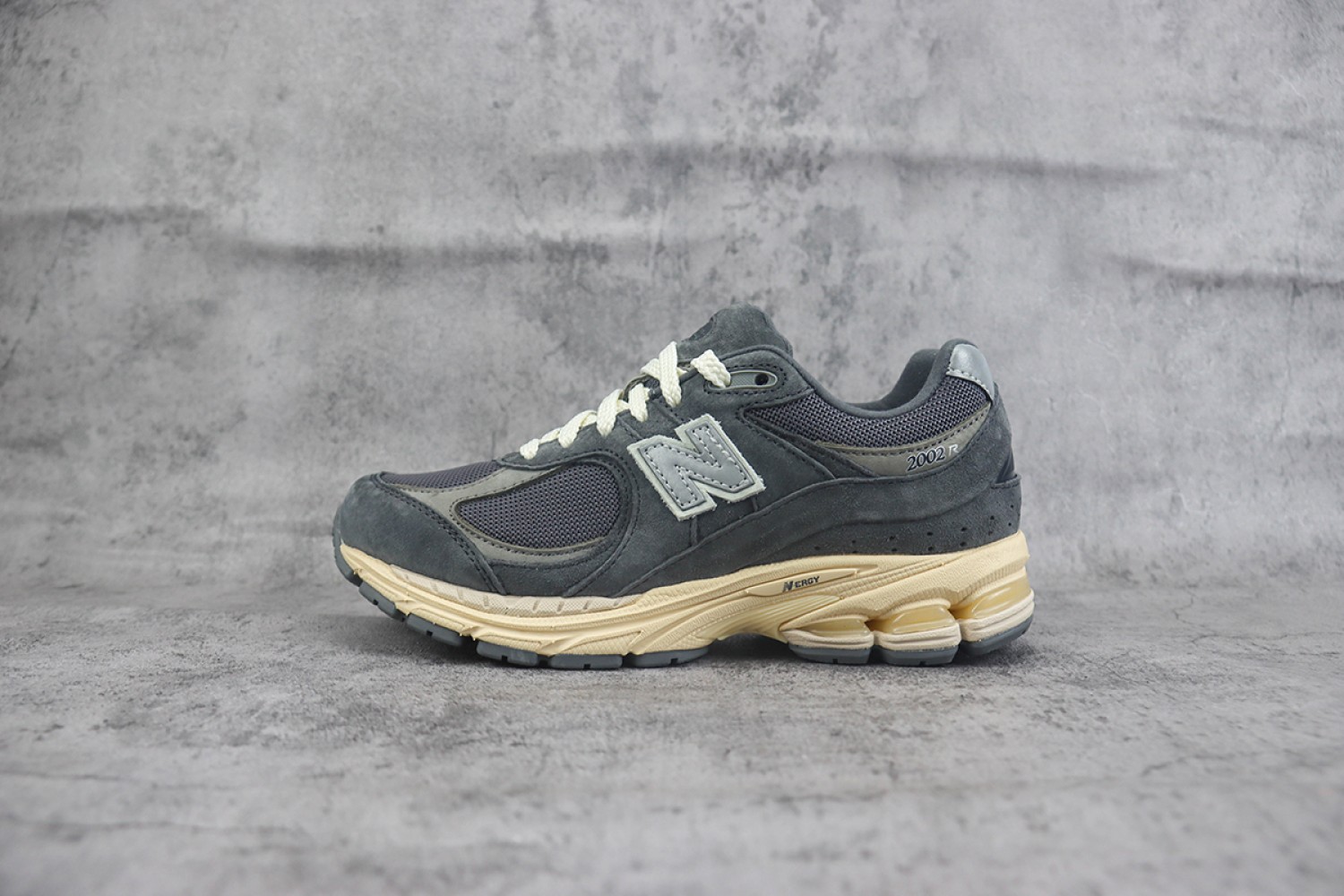 New Balance 2002R Sneakers NBS2002000113