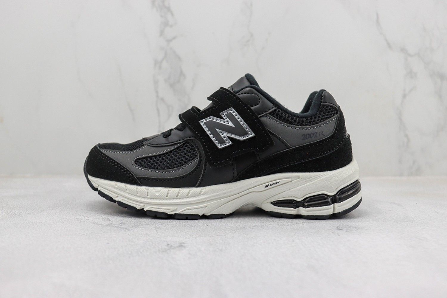 New Balance 2002R Sneakers NBS200200064