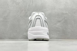 New Balance NB740 Shoes NBS7401002