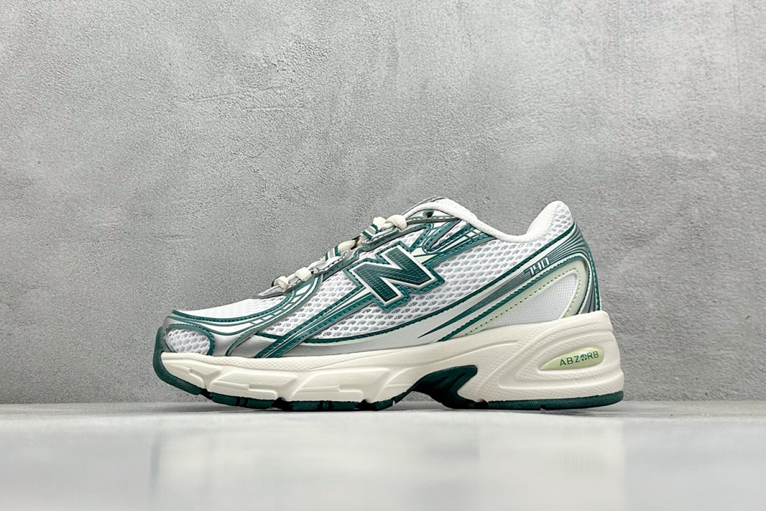 New Balance NB740 Shoes NBS7401003