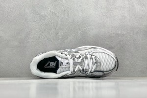 New Balance NB740 Shoes NBS7401005