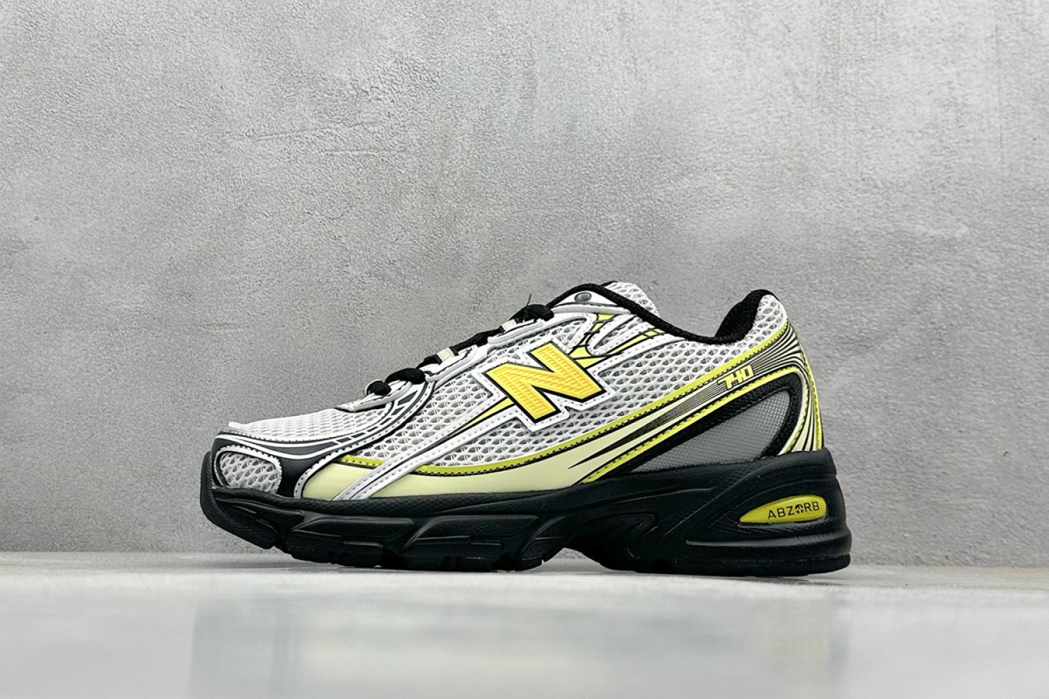 New Balance NB740 Shoes NBS7401006