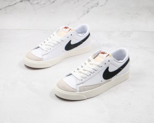 Nike Blazer 77 NB77000100