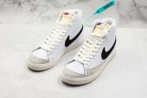 Nike Blazer 77 NB77000112