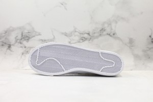  Nike Blazer 77 NB77000117
