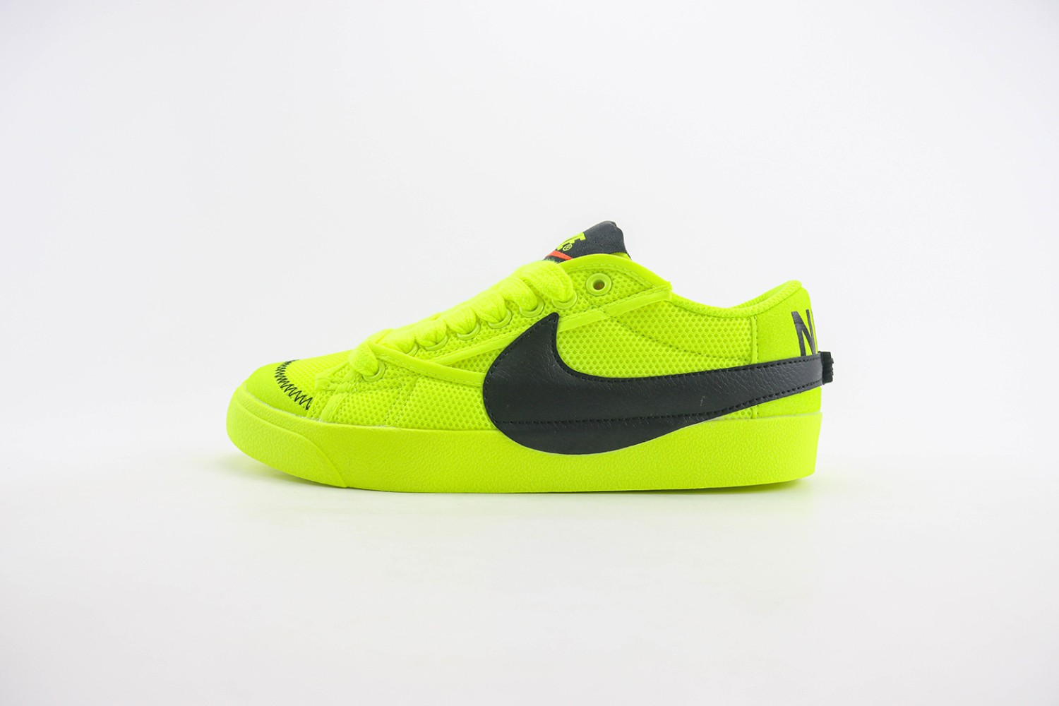 Nike Blazer 77 NB7700017