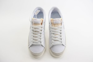  Nike Blazer 77 NB7700020