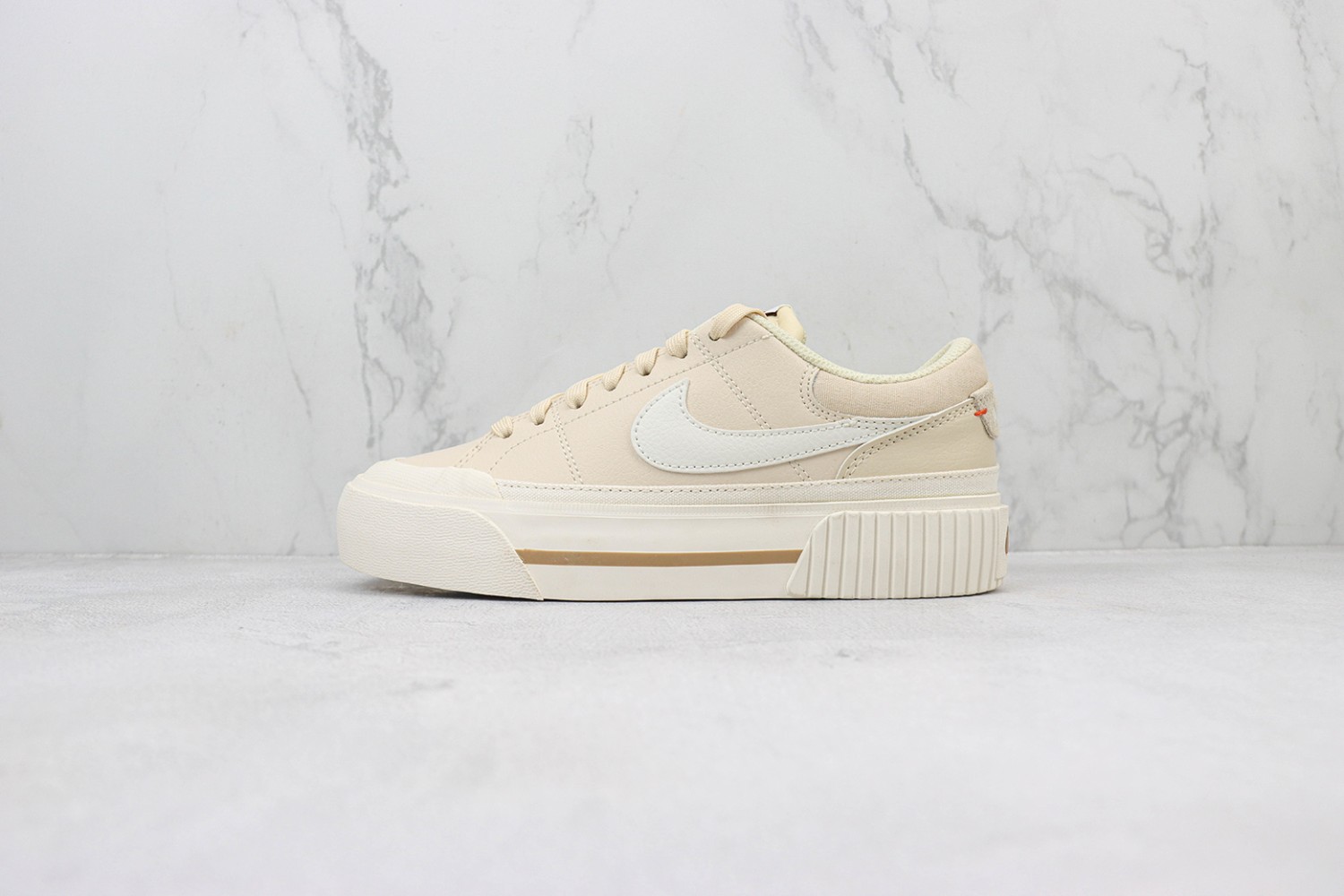  Nike Blazer 77 NB7700025