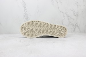  Nike Blazer 77 NB7700033