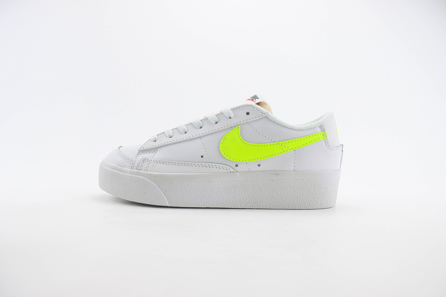  Nike Blazer 77 NB770006