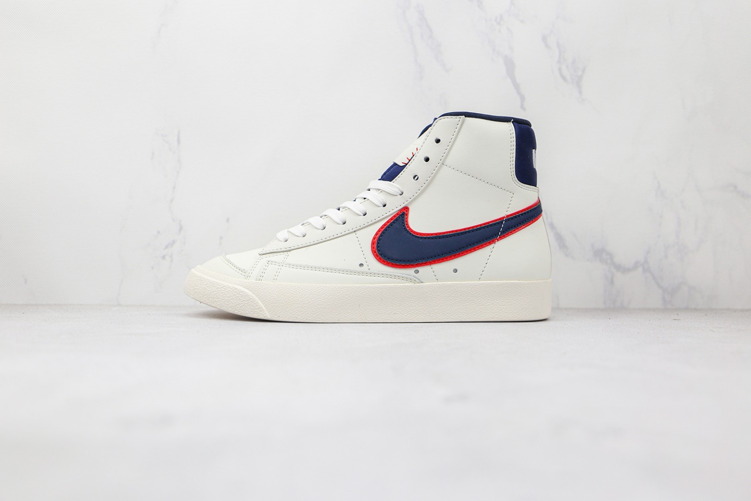  Nike Blazer 77 NB7700073