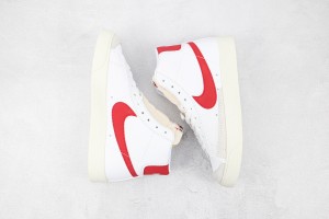  Nike Blazer 77 NB7700079