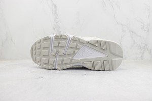 Nike Air Huarache NAH100010