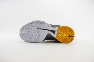 Nike Kobe Sneaker NKS100012