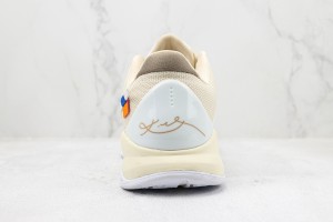  Nike Kobe Sneaker NKS100067