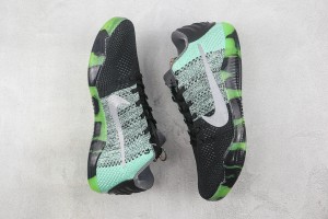  Nike Kobe Sneaker NKS100086