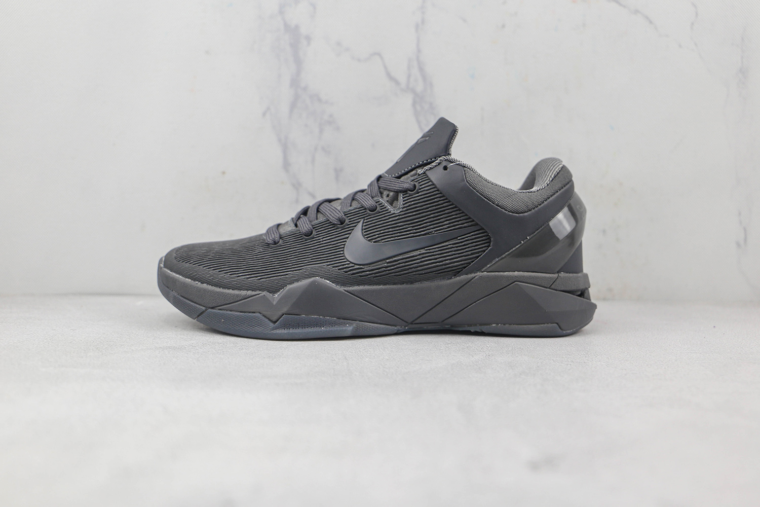 Nike Kobe Sneaker NKS100093