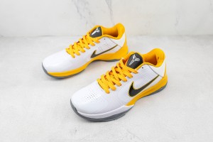 Nike Kobe Sneaker NKS100097