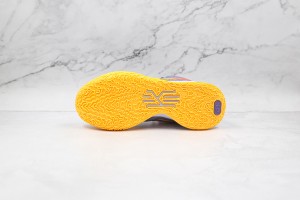 Nike Kyrie 8 NKR100048