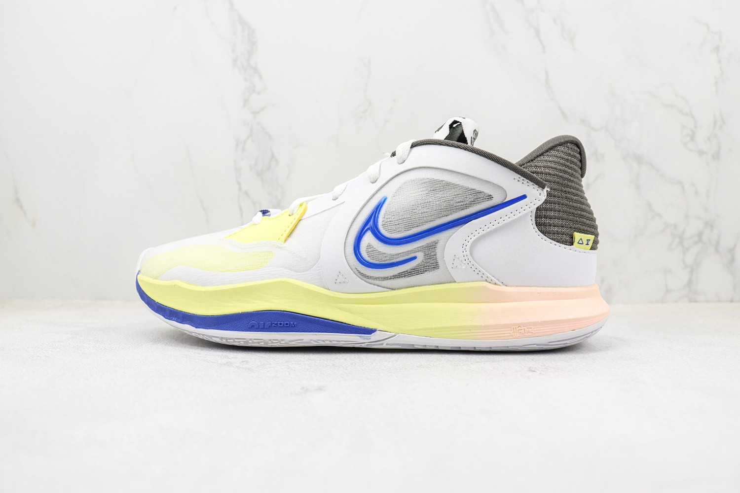 Nike Kyrie 8 NKR10005
