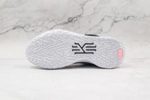 Nike Kyrie 8 NKR100057