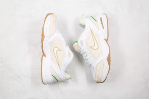 Nike M2K Monarch NMM100017