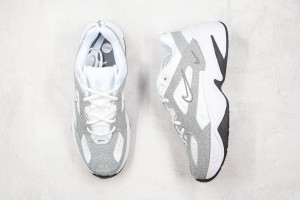 Nike M2K Monarch NMM100020