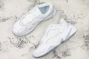 Nike M2K Monarch NMM100040