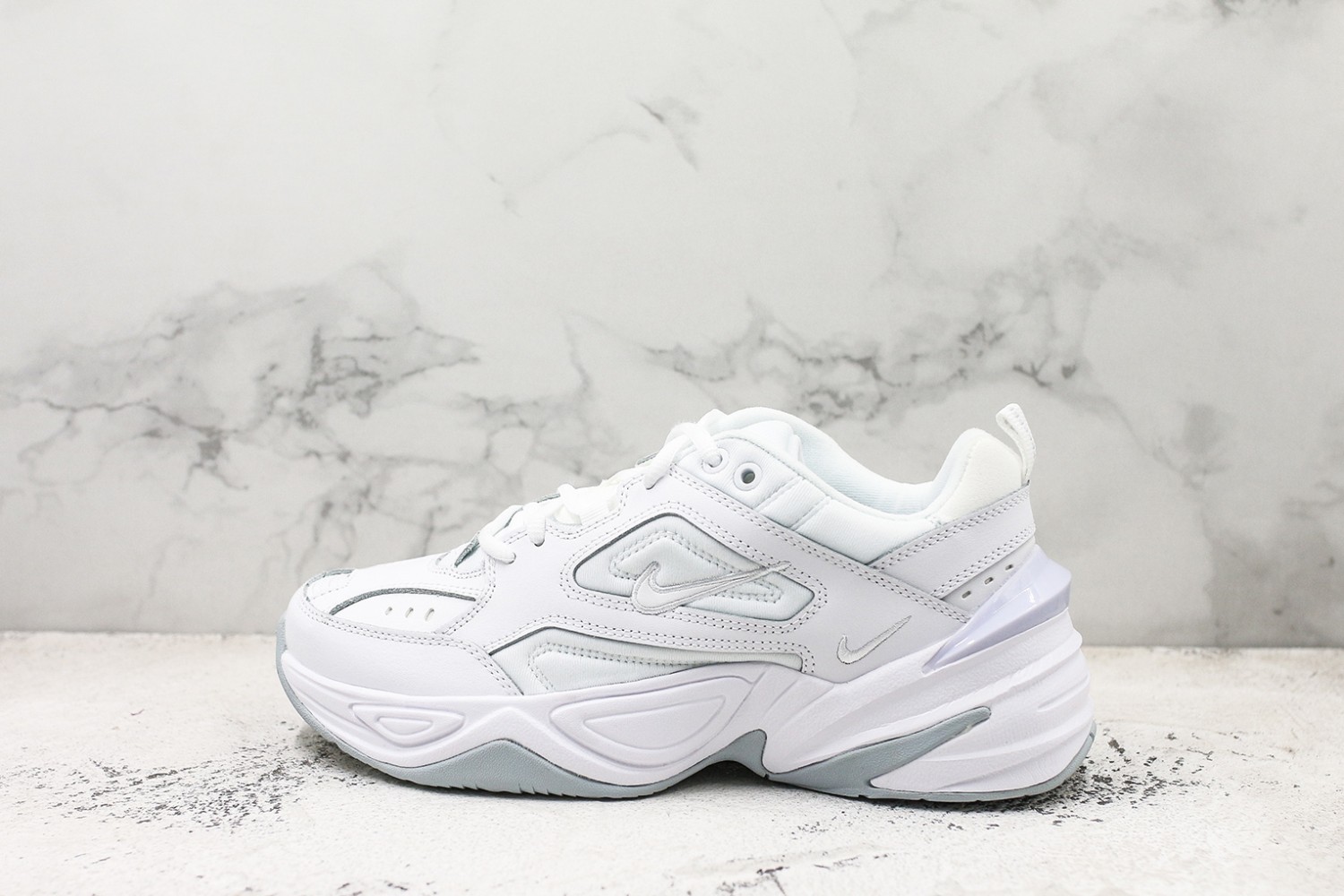 Nike M2K Monarch NMM100040