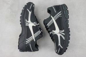 NK Zoom Vomero 5 nkzv100019