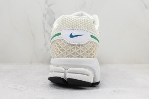 NK Zoom Vomero 5 nkzv100021