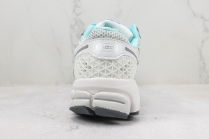  NK Zoom Vomero 5 nkzv100022