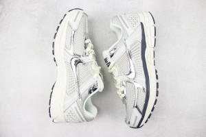  NK Zoom Vomero 5 nkzv100031