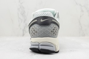  NK Zoom Vomero 5 nkzv100032