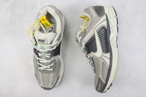  NK Zoom Vomero 5 nkzv10008